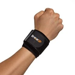 BraceUP Wrist Wraps -Fitness Equipment Store f7696a9b362ac5a51c3dc8f098b73923 5d0a7579bf14a